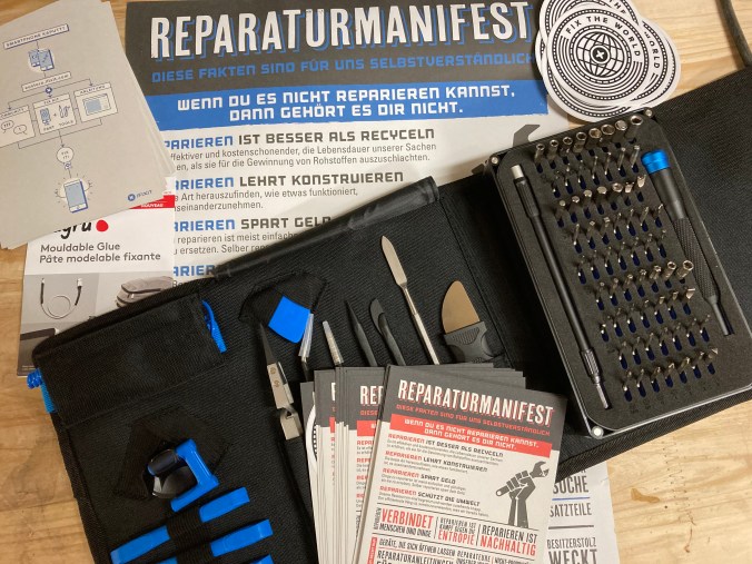 Das IFixit Set in unserer Werkstatt