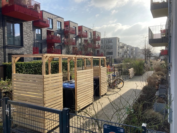 Der noch unbegrünte Müllpalast